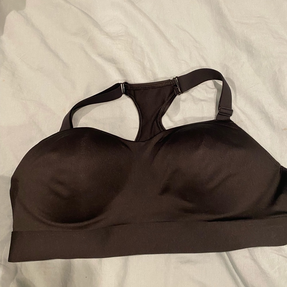 VS Sports bra